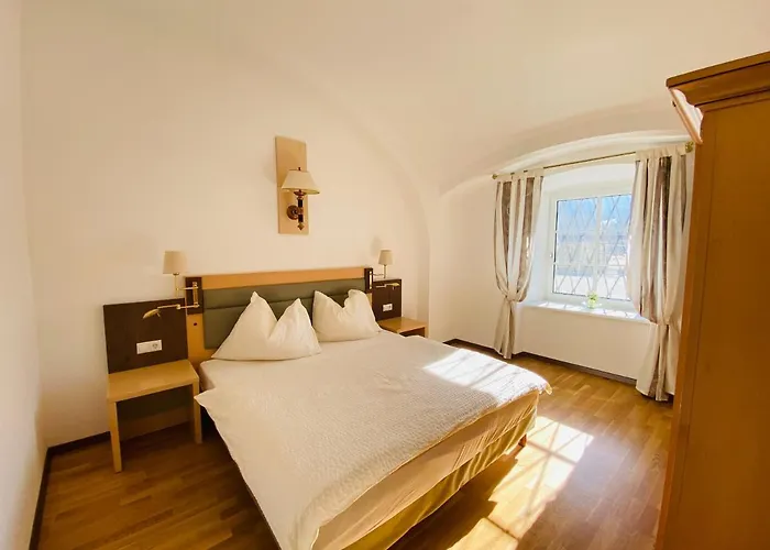 公寓 Schloss Krottenhof *