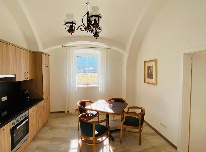 Schloss Krottenhof * Langenwang