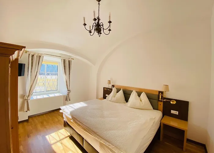 Schloss Krottenhof 公寓