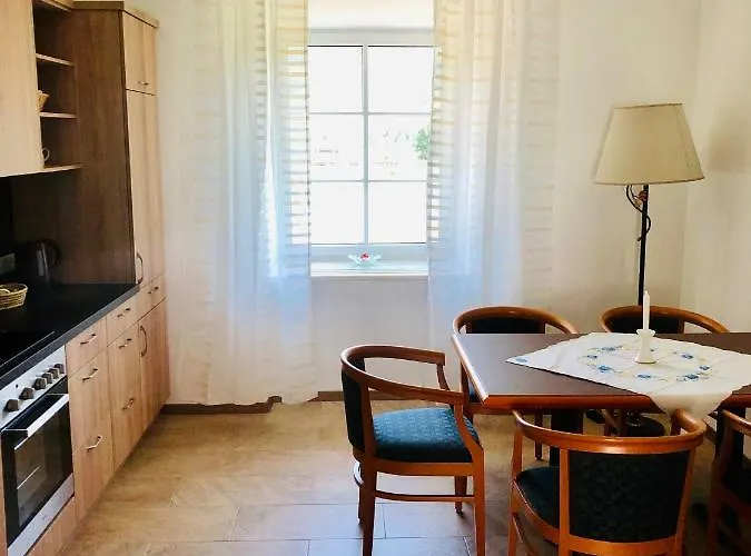 Schloss Krottenhof * Langenwang